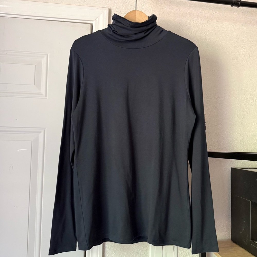 PERUVIAN CONNECTION black pima cotton Lycra turtleneck long sleeve tee top